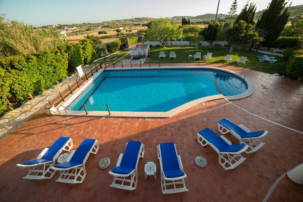 Casa Rosa Montes Hotel Praia Da Luz Exterior photo