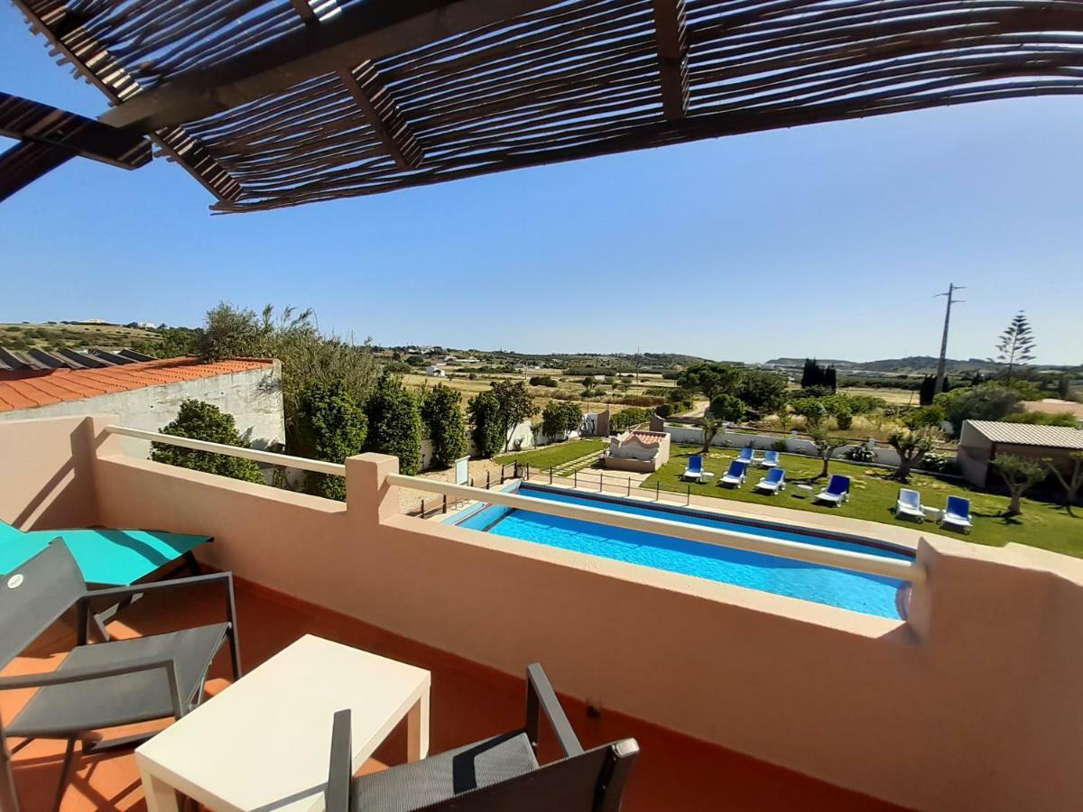 Casa Rosa Montes Hotel Praia Da Luz Exterior photo